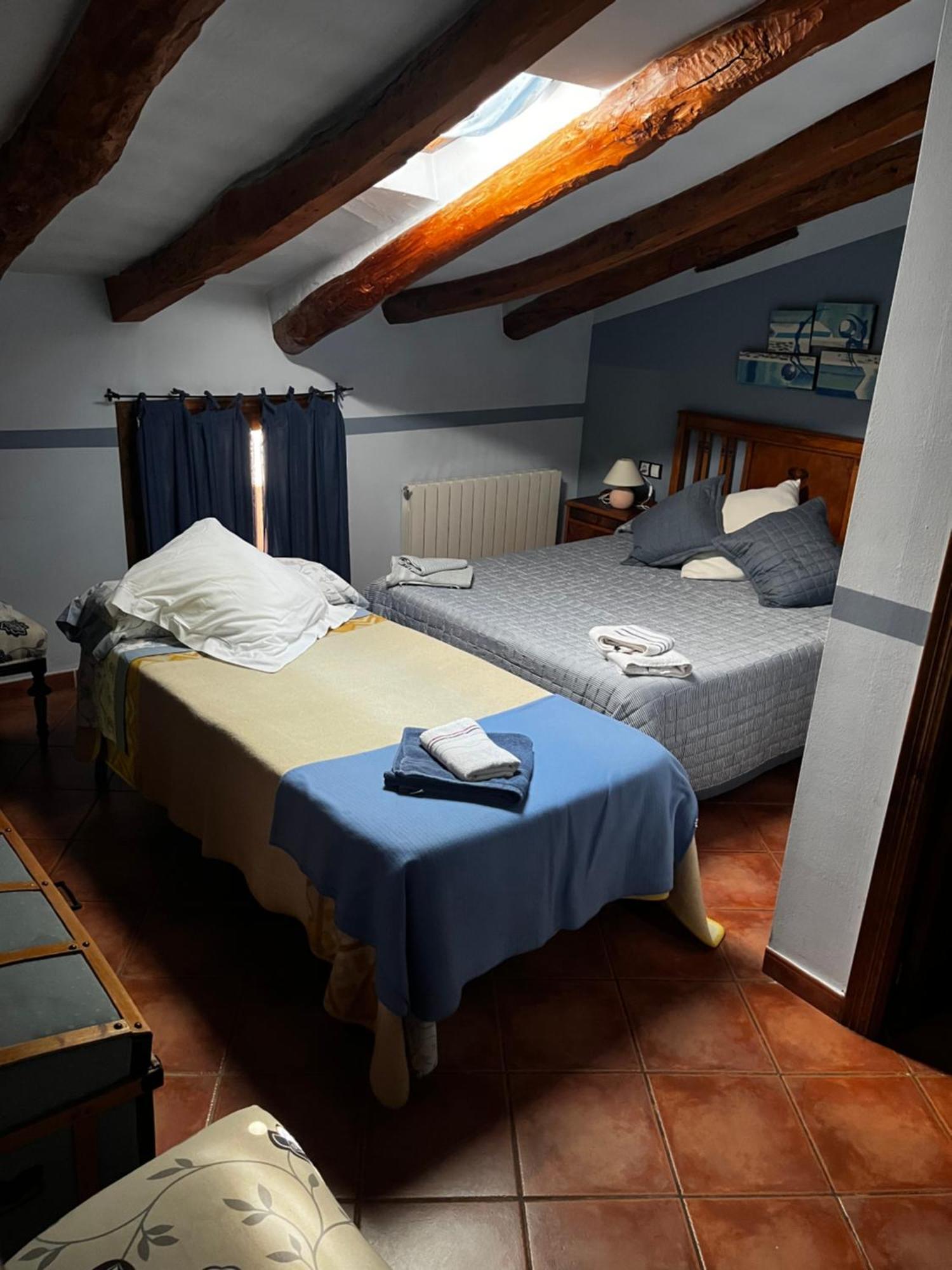 Hotel Casa De La Fuente Alcorisa Екстер'єр фото